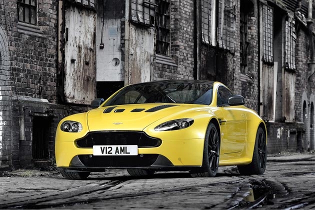 aston-martin-v12-vantage-s-