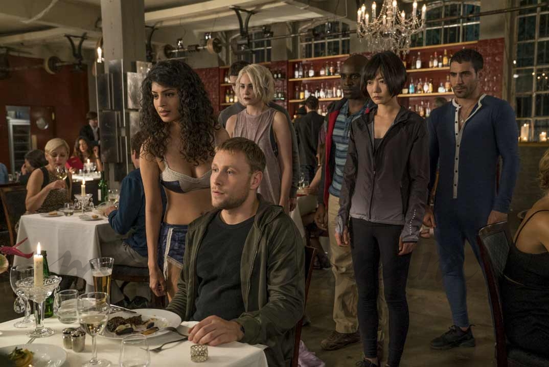 Brian J. Smith, Doona Bae, Max Riemelt, Miguel Angel Silvestre, Tina Desai - Sense8 - © Netflix