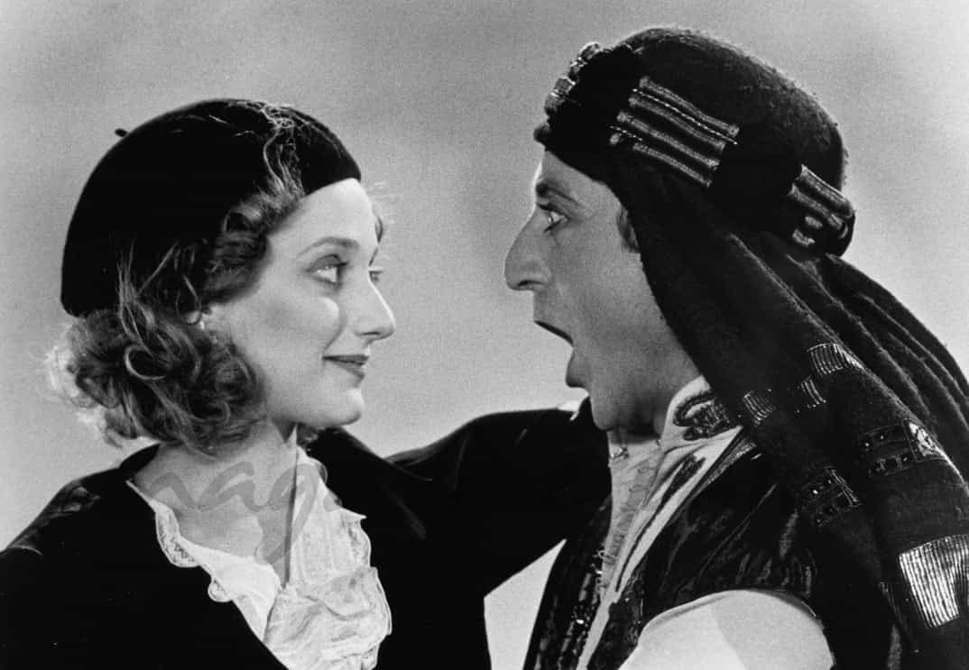 Carol Kane y Gene Wilder en "¿Qué clase de amante es éste?"