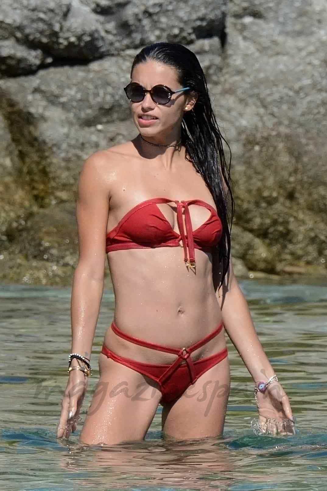 adriana-lima-en-mikonos