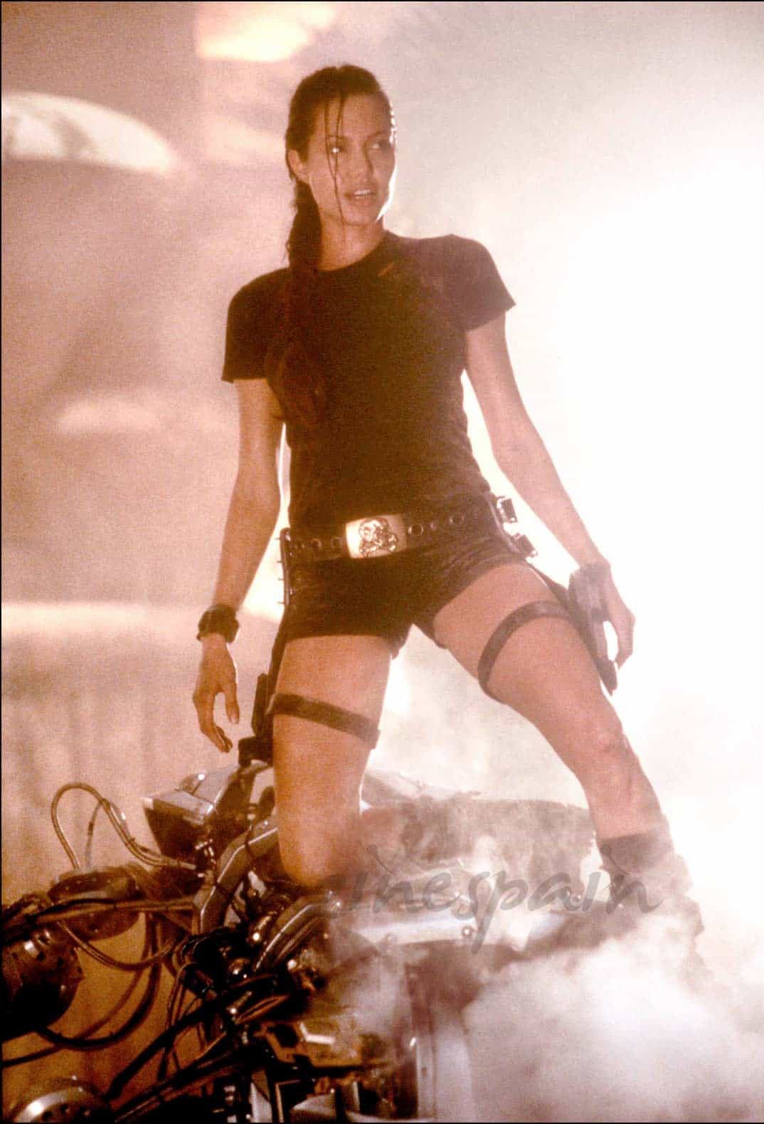 Angelina Jolie como Lara Croft en "Tomb Ryder"