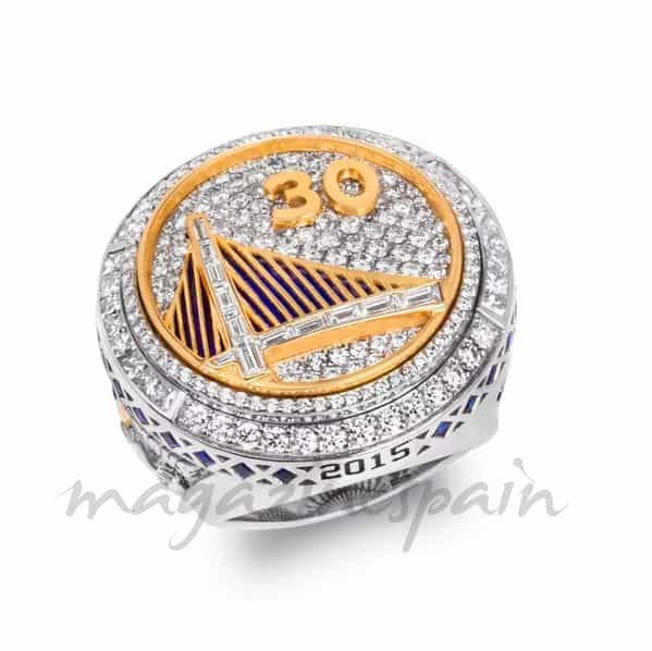 anillo de Stephen Curry-2015