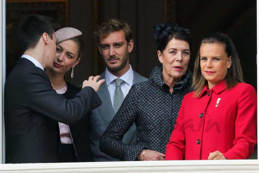 beatrice-borromeo-pierre-casiraghi-carolina-y-estefania