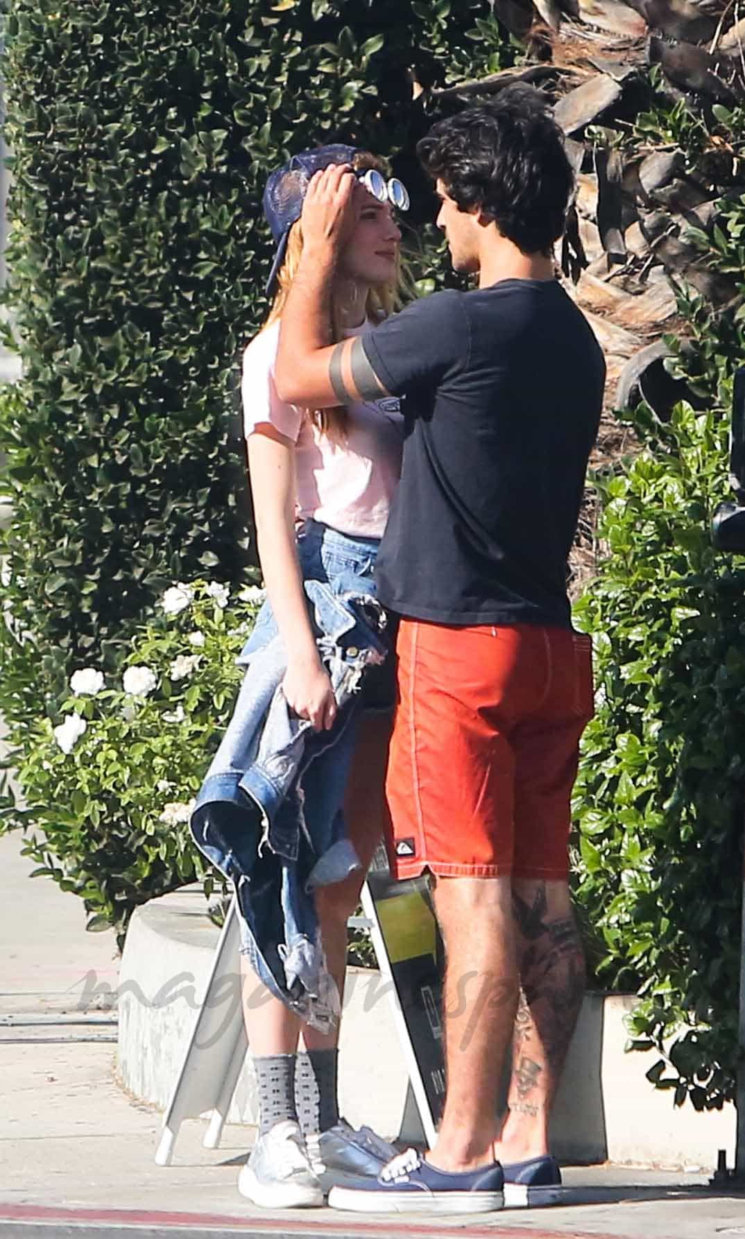 Bella Thorne con su novio Tyler Posey