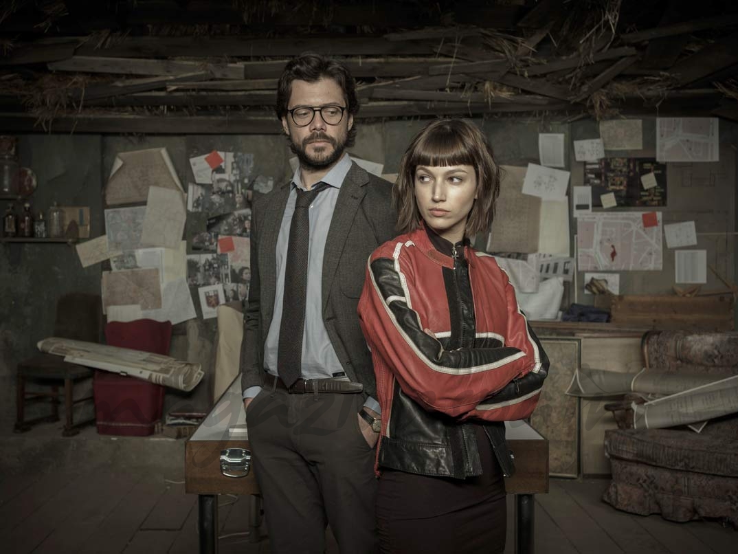 lvaro Morte y Úrsula Corberó - La Casa de papel - Capítulo 2- © Atresmedia