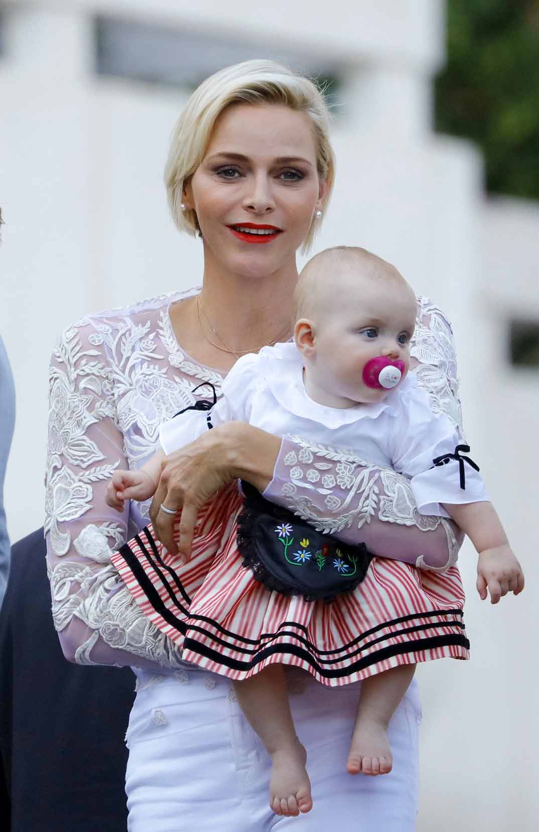 charlene-de-monaco-y-gabriella