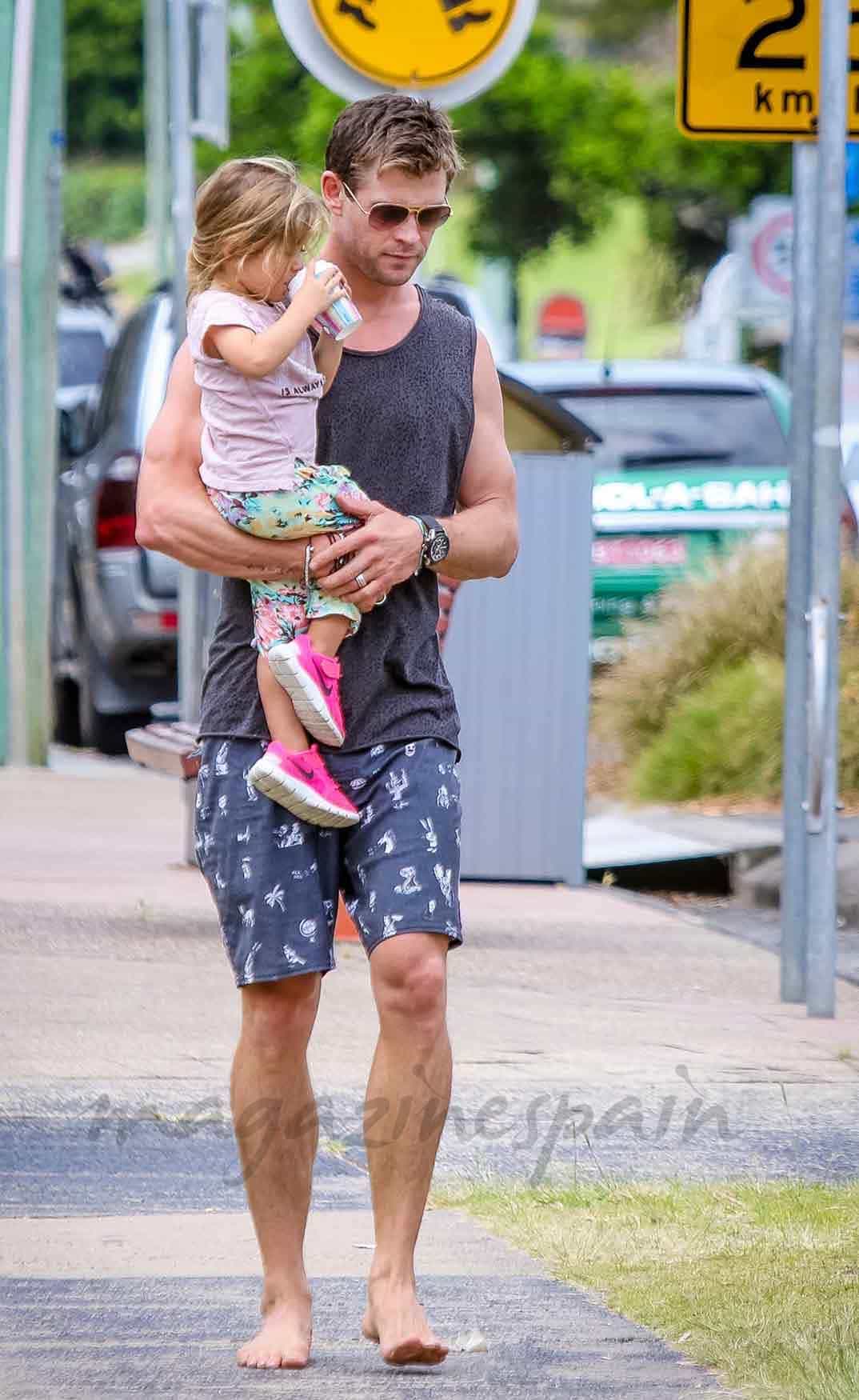 chris-hemsworth vacaciones en familia en australia