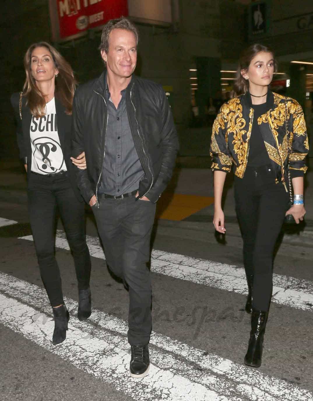 cindy crawford y rande gerber una familia feliz