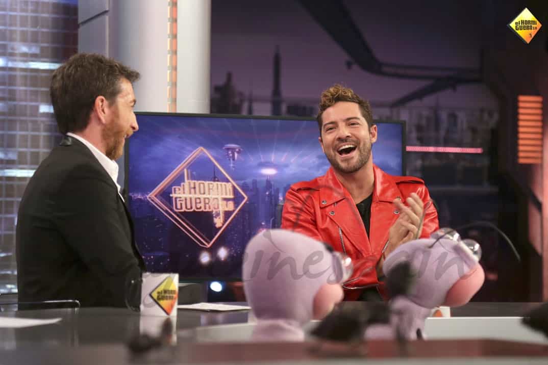 David Bisbal y Pablo Motos en "El Hormiguero" - © Atresmedia