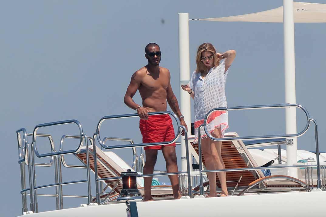 doutzen kroes y sunnery james vacaciones en la costa azul