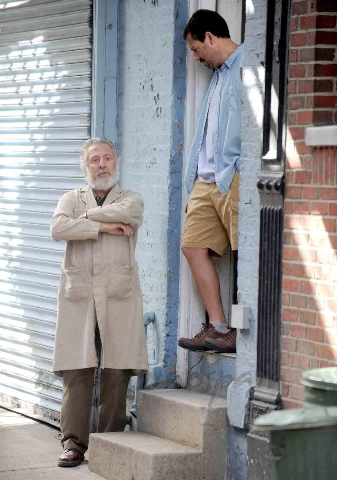 dustin-hoffman-y-adam-sandler ruedan juntos