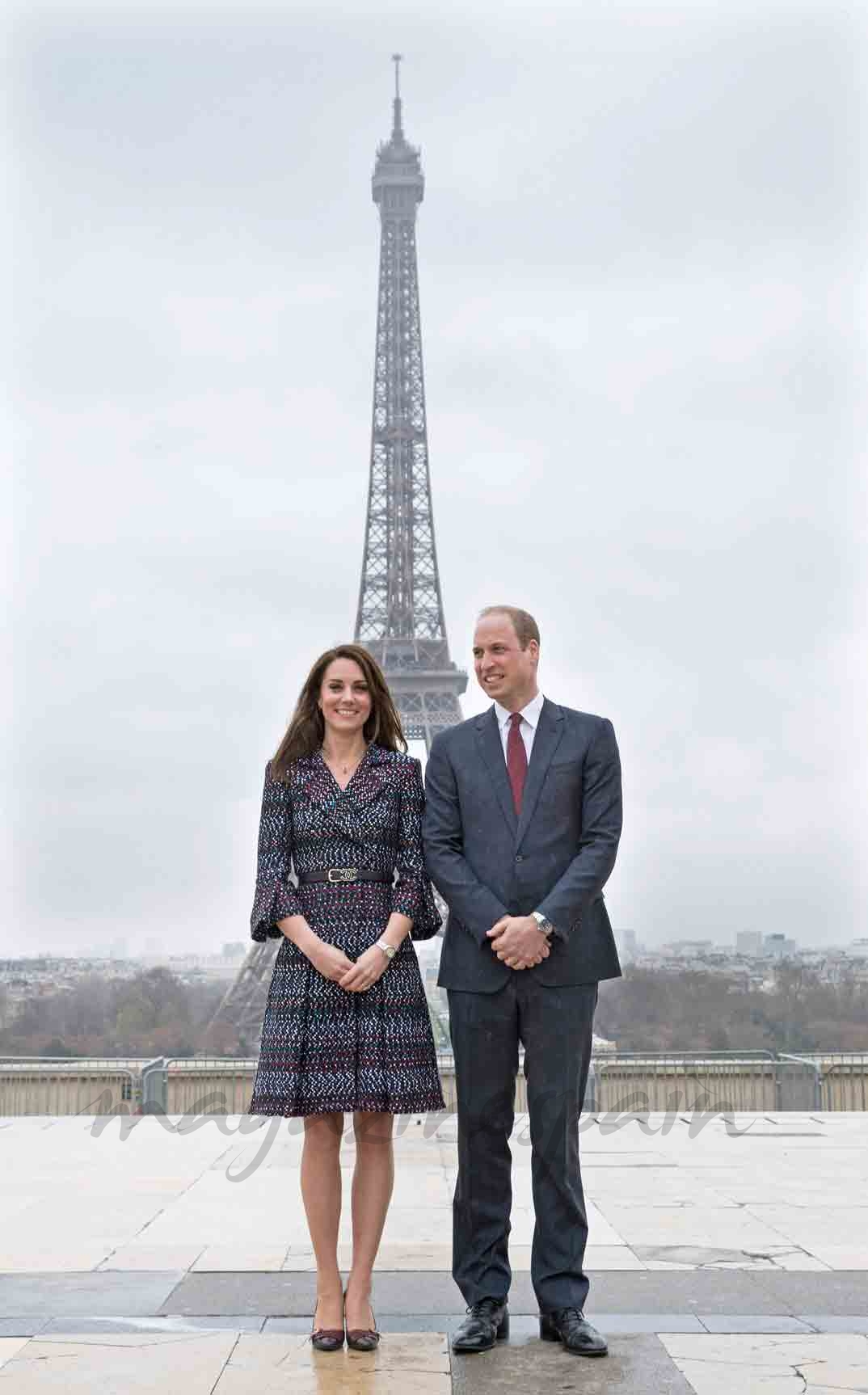 duques de cambridge en la torre eiffel