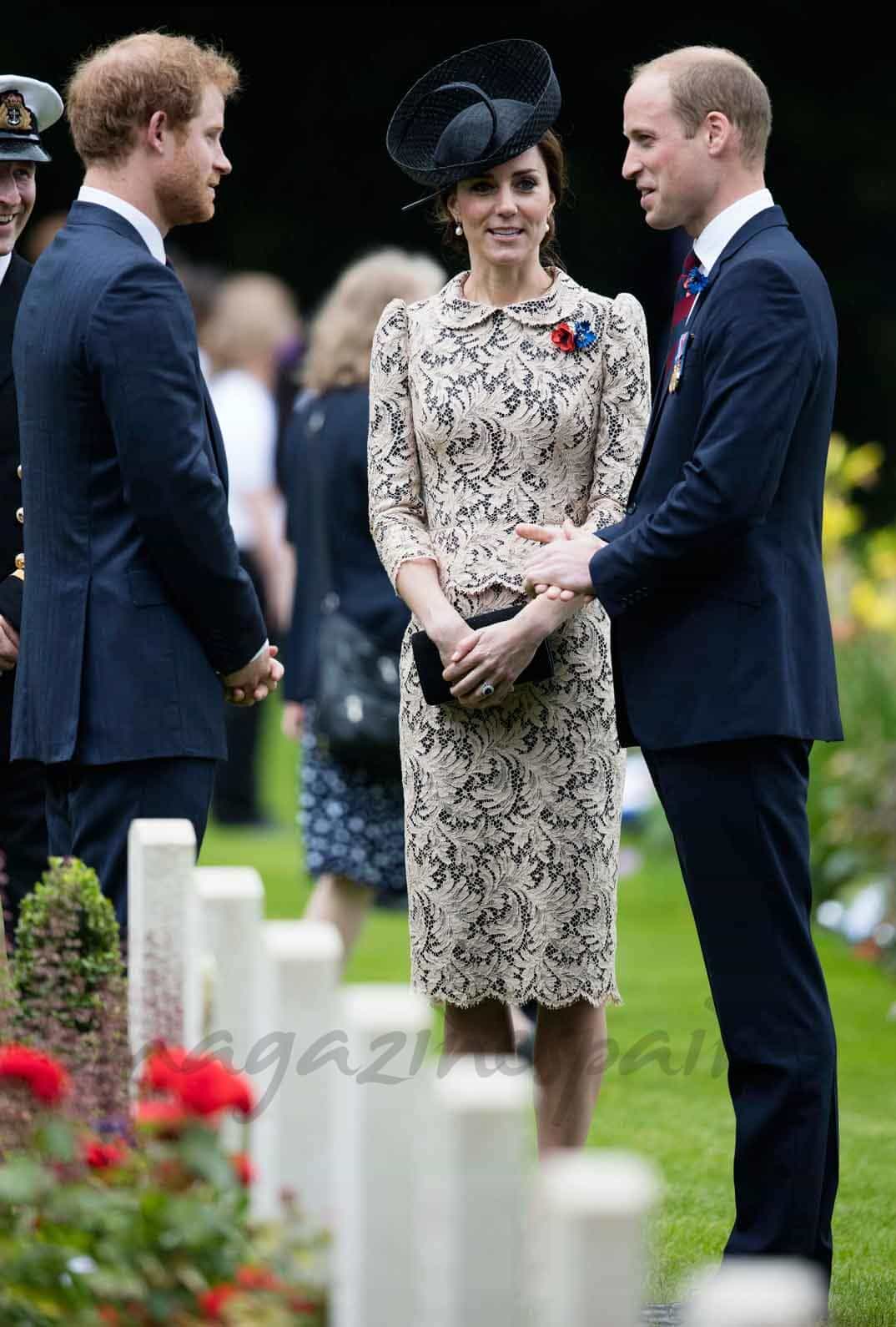 duques-de-cambridge-y-principe-harry- en el 100 aniversario batalla de somme