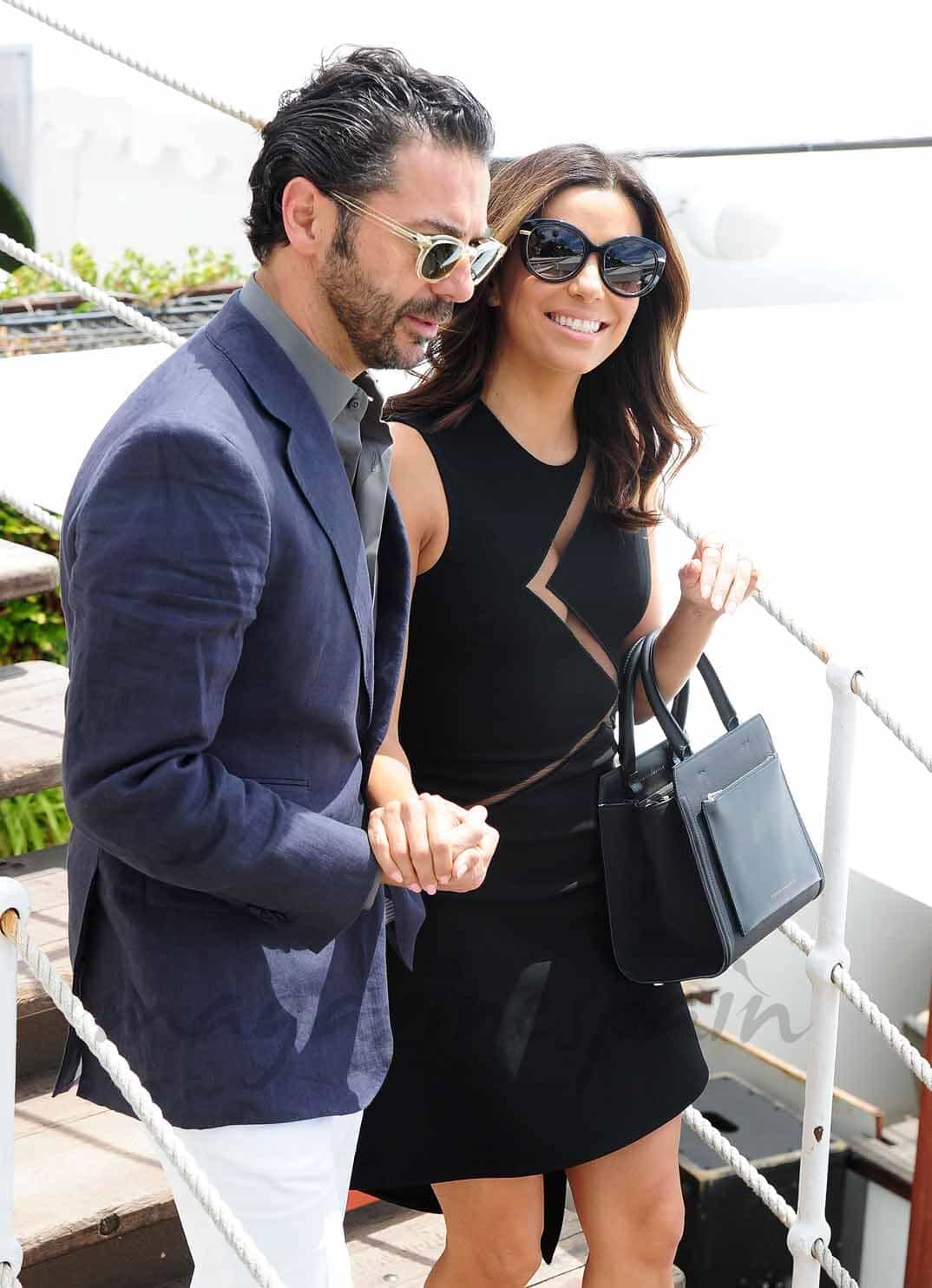 eva-longoria-y-pepe-baston-en-instagram