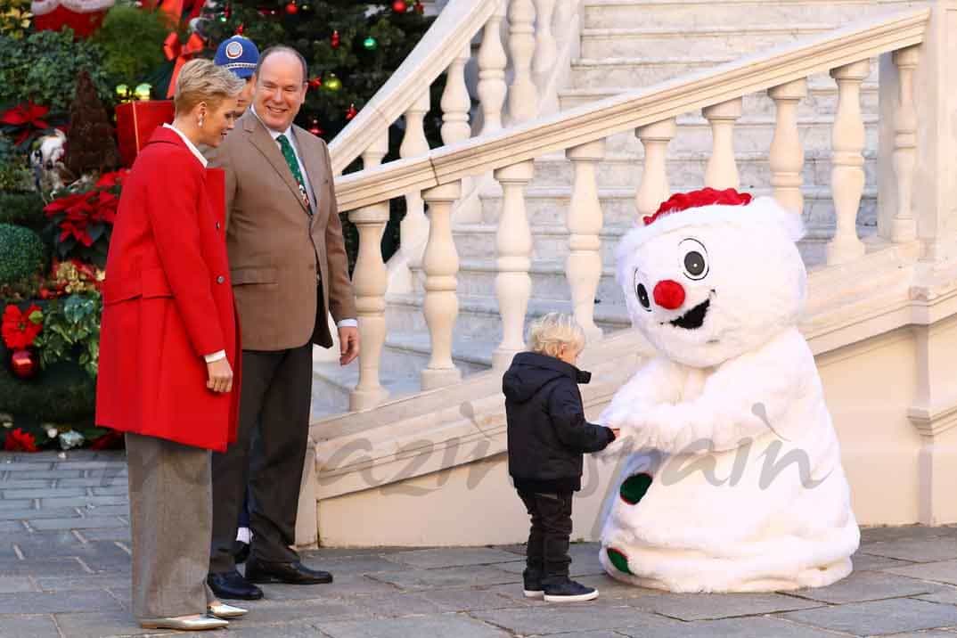 familia real de monaco navidad