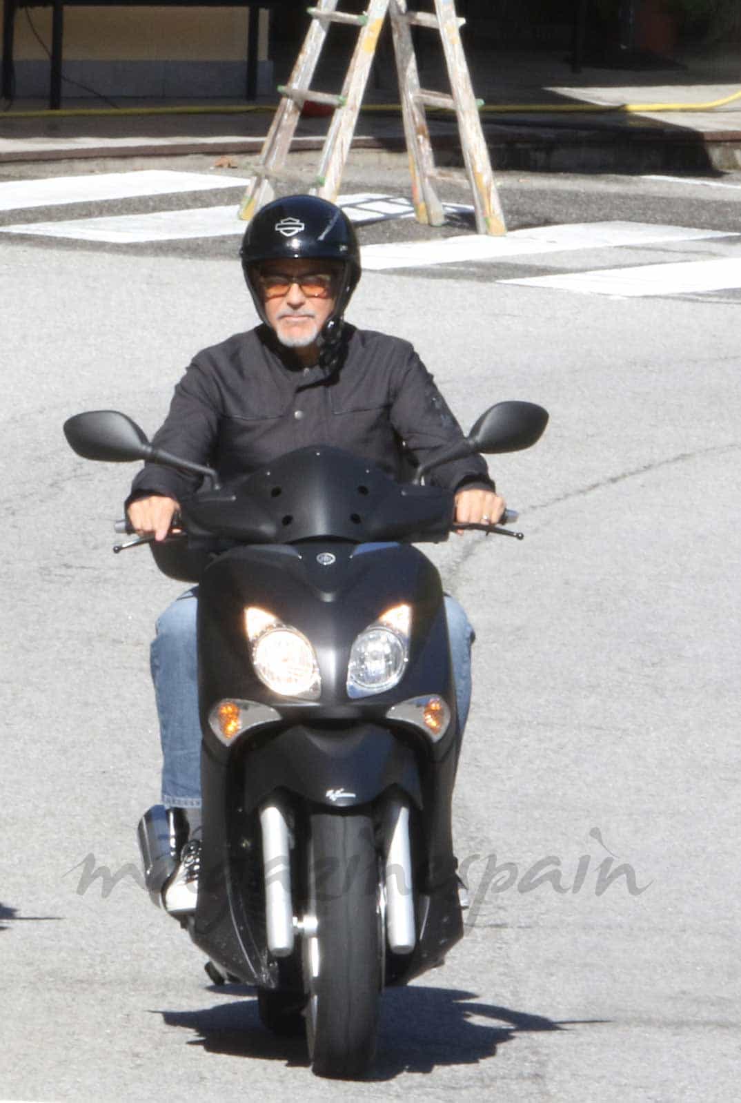 george clooney un apasionado motero