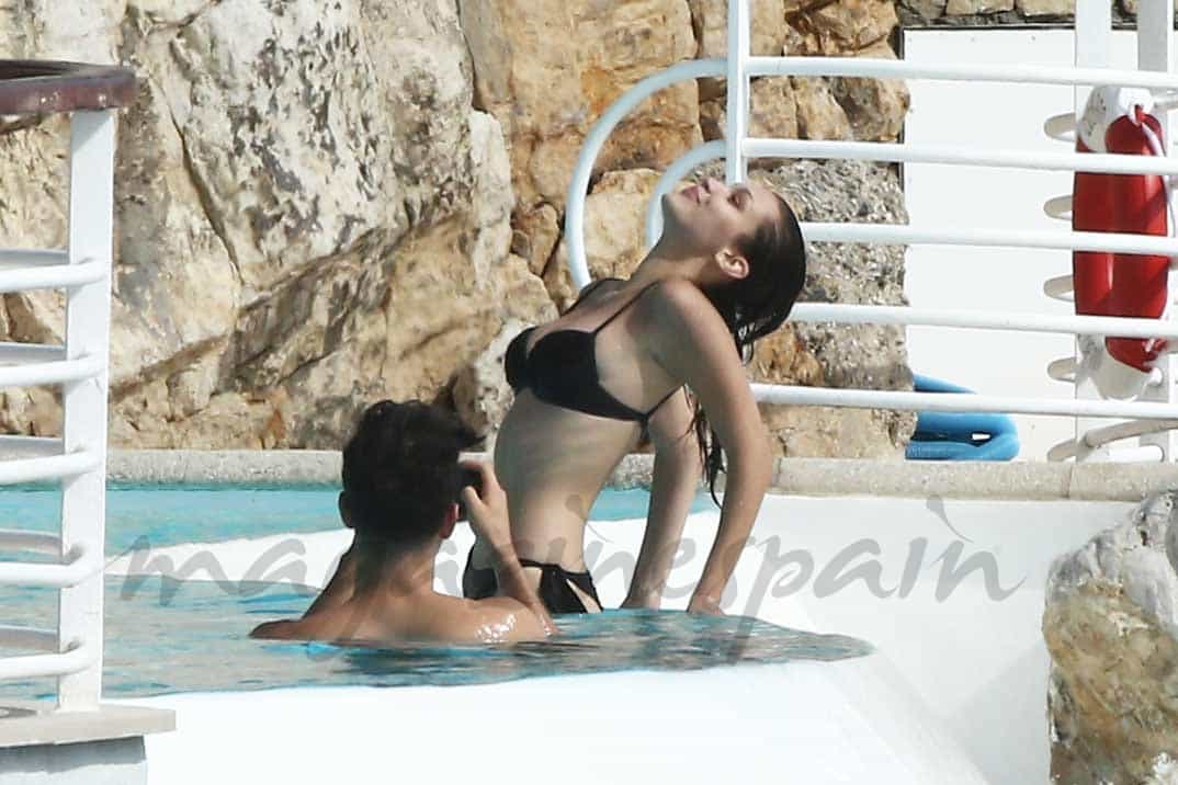 bella Hadid vacaciones con un amigo en cannes