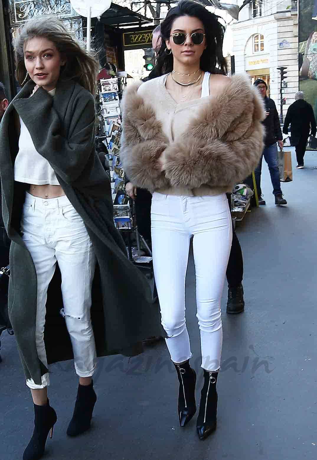 gigi hadid y kendal jenner paseo por paris