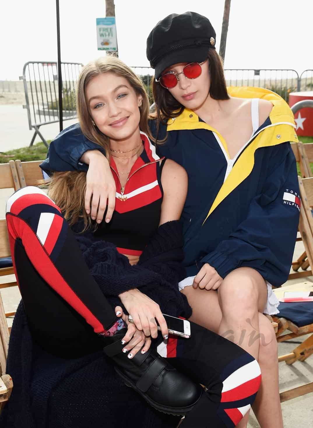gigi y bella hadid desfilan para tommy hilfiger