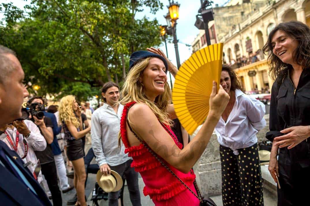 Gisele Bundchen desfile Chanel en Cuba