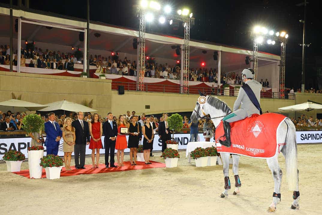 alberto y charlette de monaco en el gran prix de hipica de montecarlo