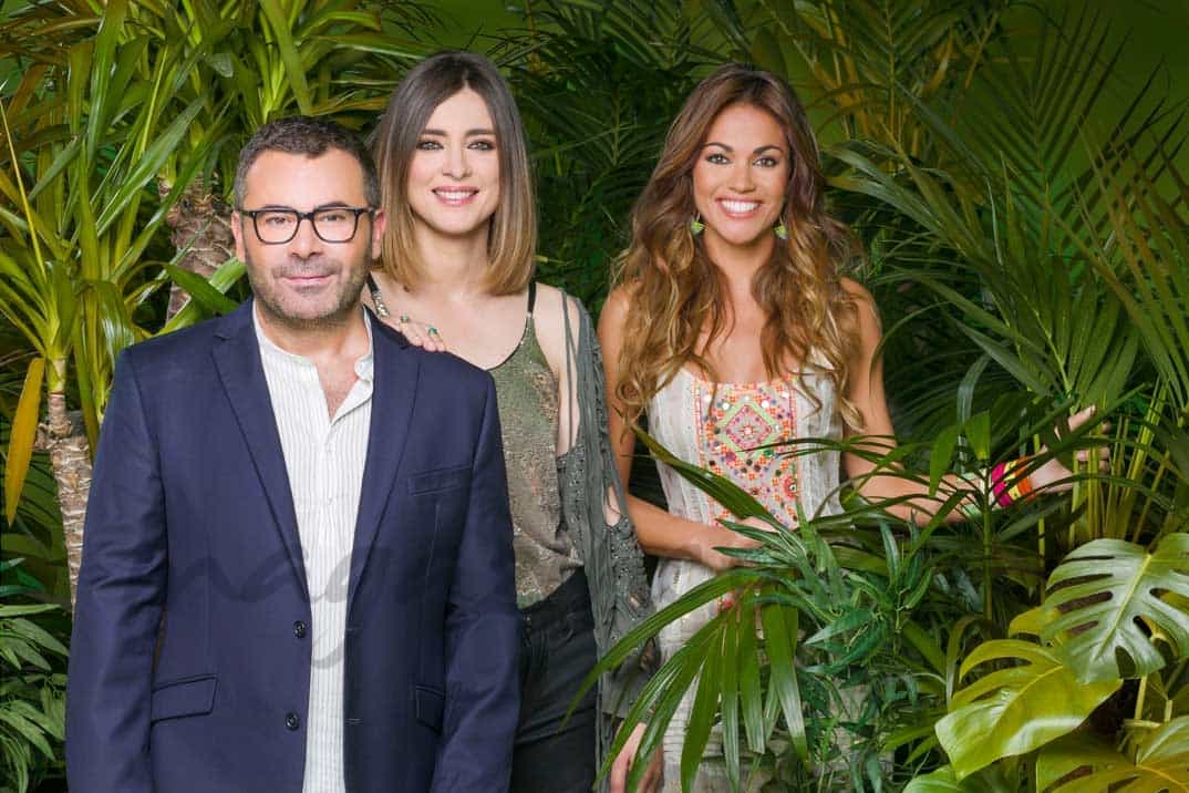 Jorge Javier Vázquez, Sandra Barneda y Lara Álvarez - Supervivientes - © Telecinco