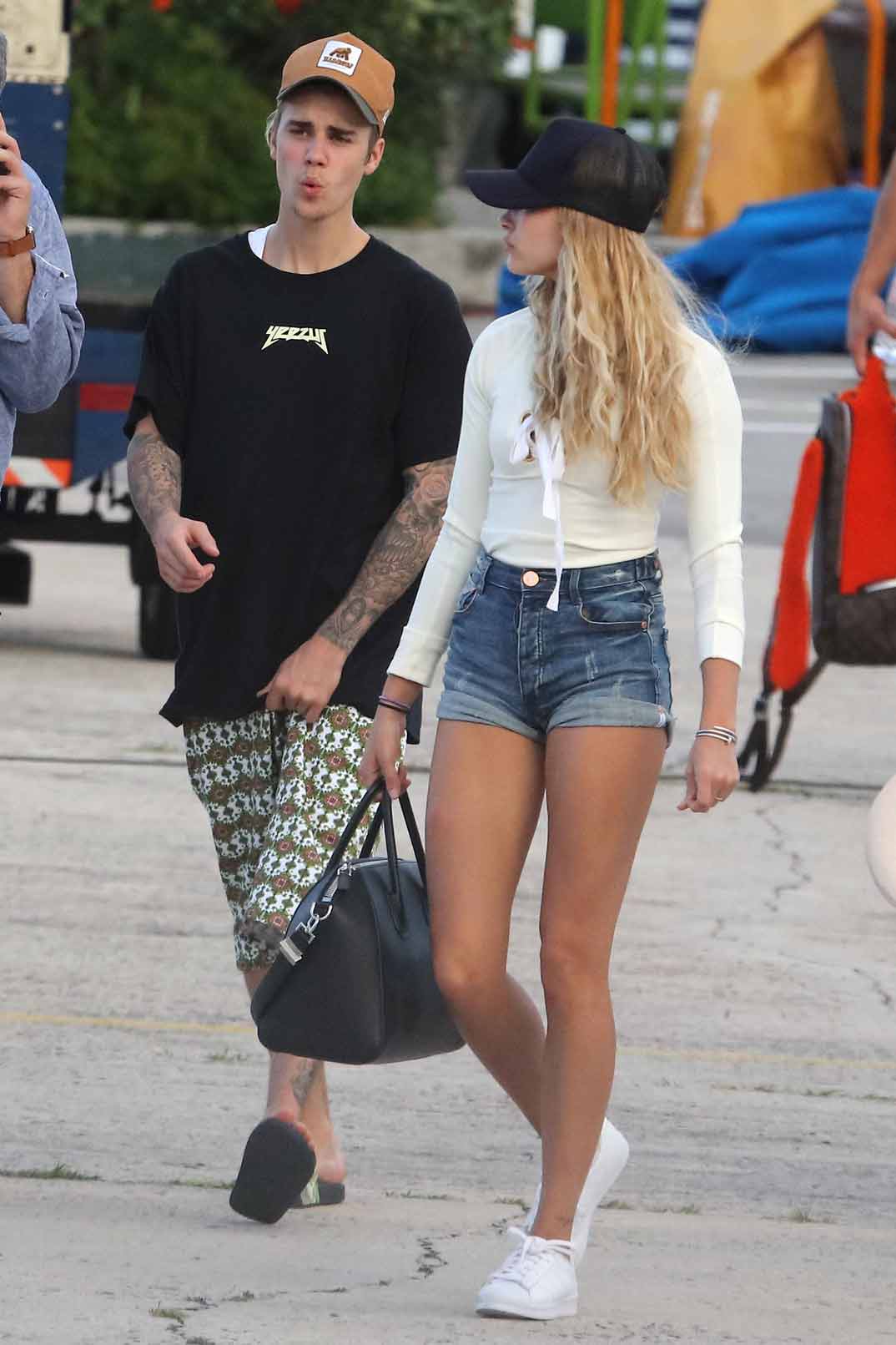 justin-baldwin-y-hailey-baldwin juntos en san barts