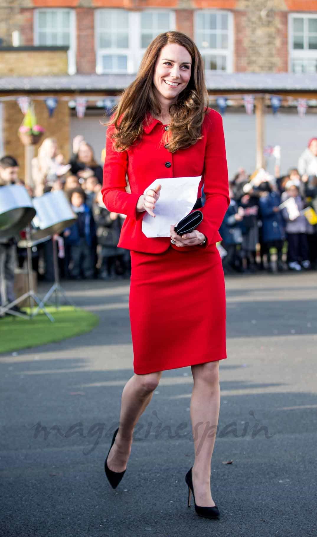 kate middleton apuesta por el rojo