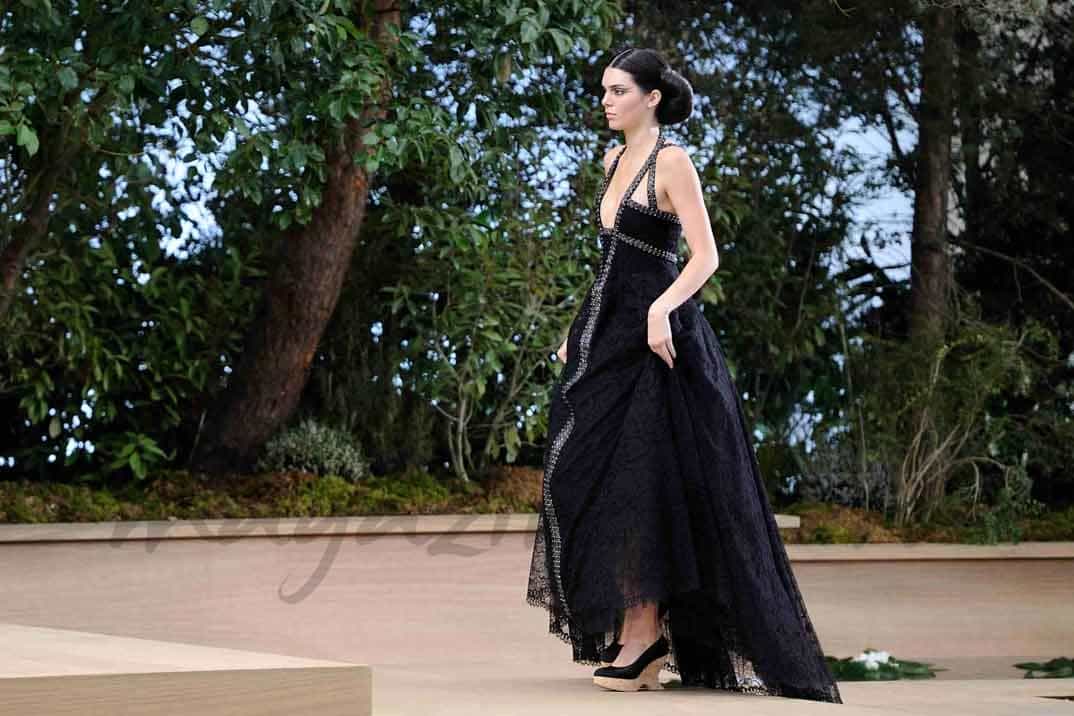 kendall jenner desfila para chanel