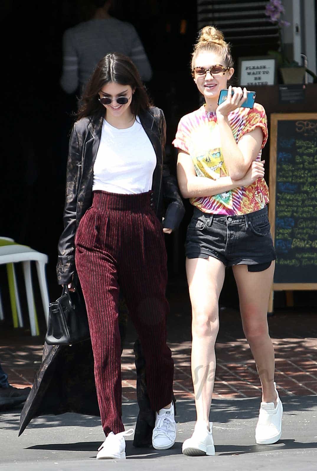 kendal jenner y gigi hadid street style