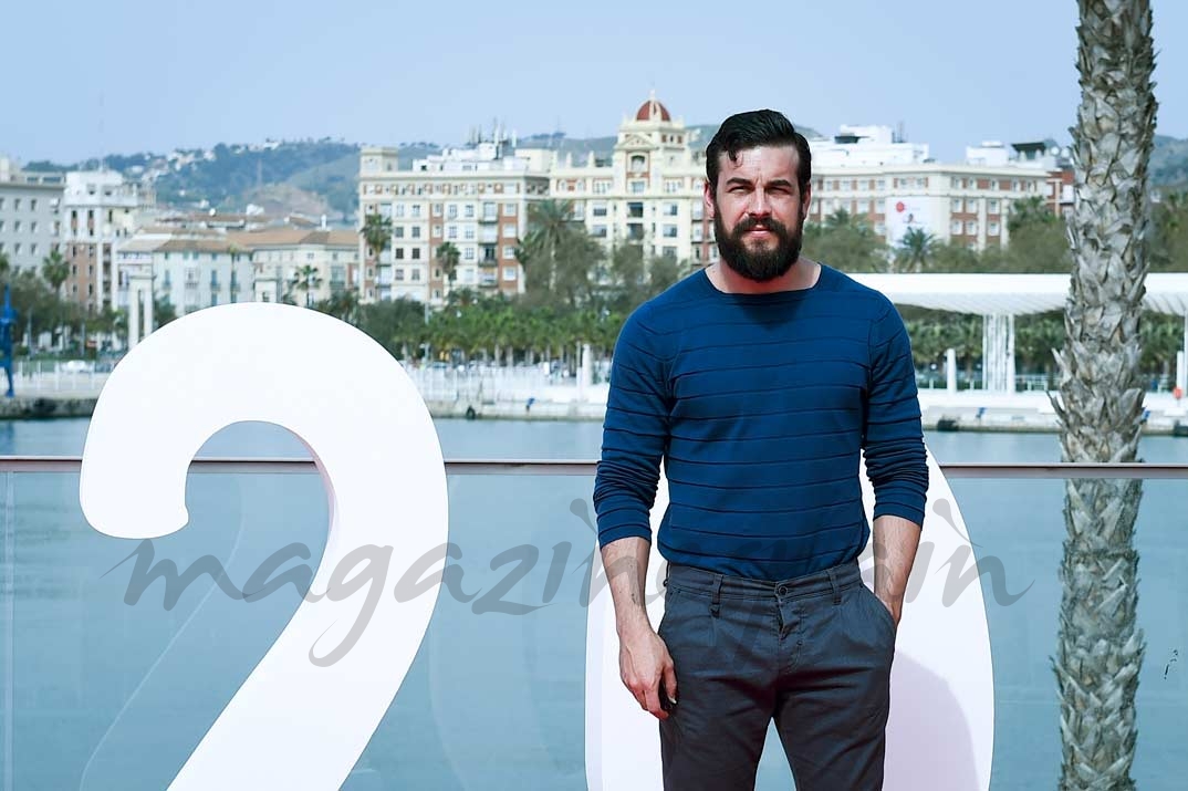 Mario Casas - El Bar - Photocall © Festival Cine de Málaga