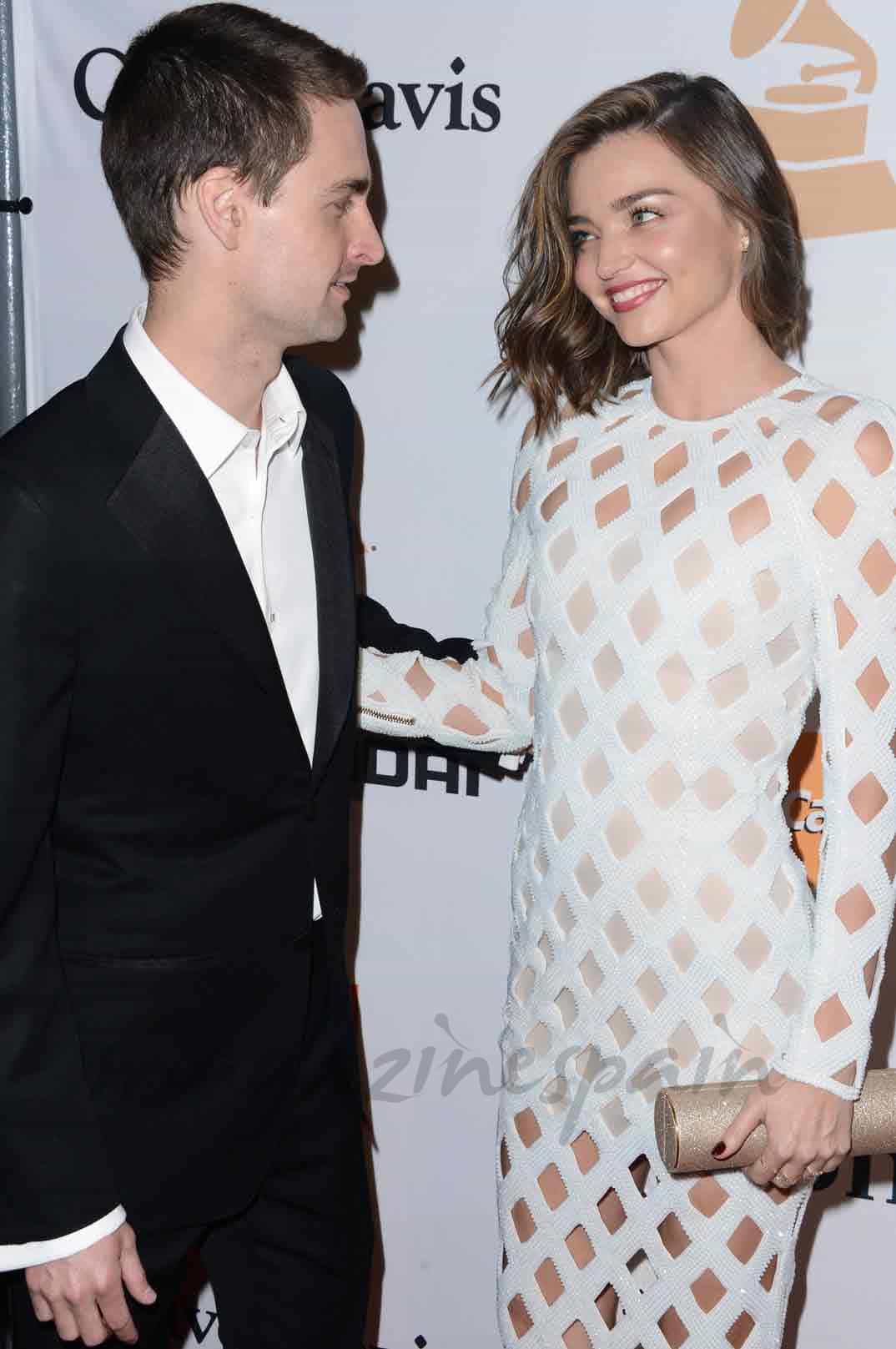 miranda-kerr-y-evan-spiegel- anuncian su boda