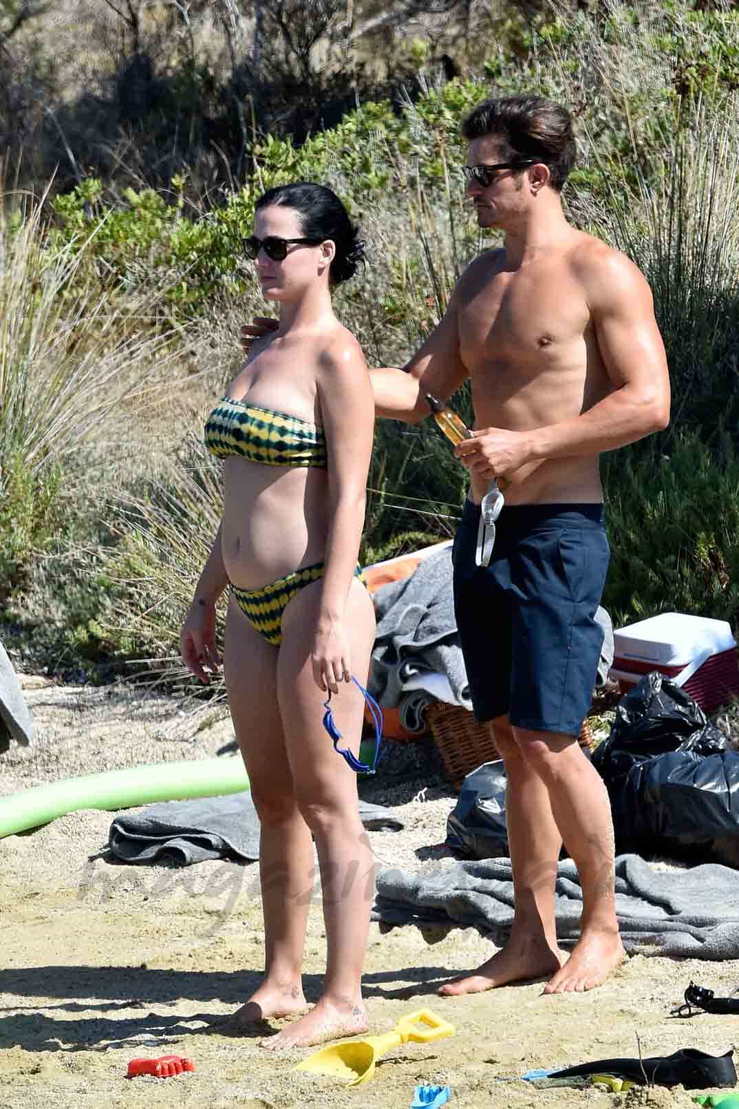 orlando bloom y katy perry vacaciones vintage en sardinia