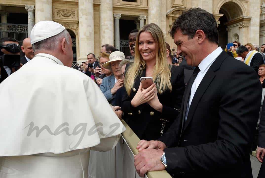 papa-francisco-antonio-banderas-nicole-kimpel