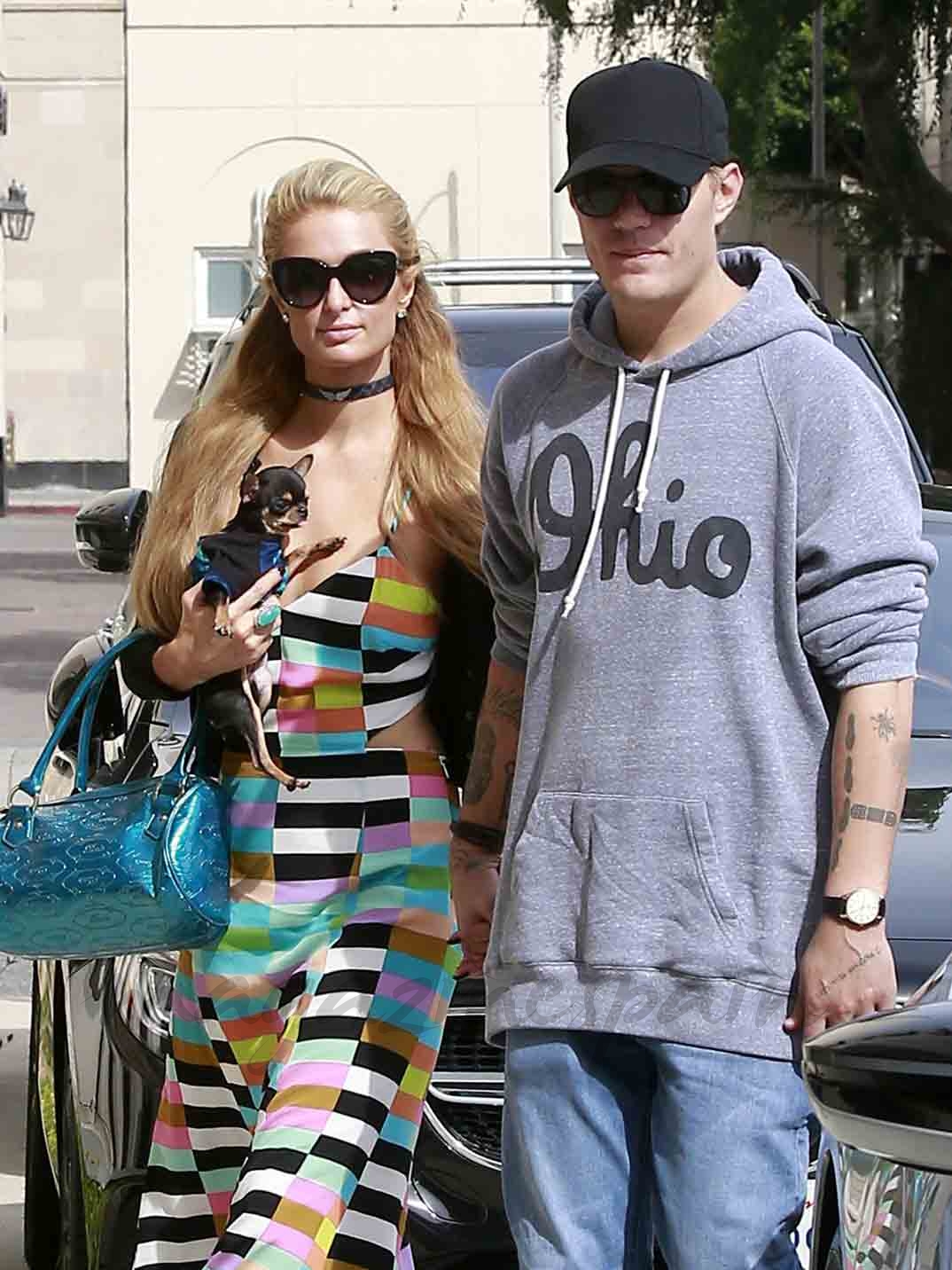 paris hilton y chris zylca consolidan su relacion