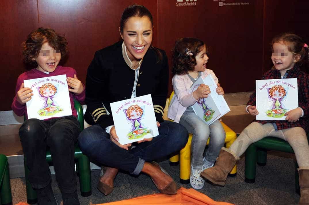 paula echevarria apoya a los niños enfermos de cancer