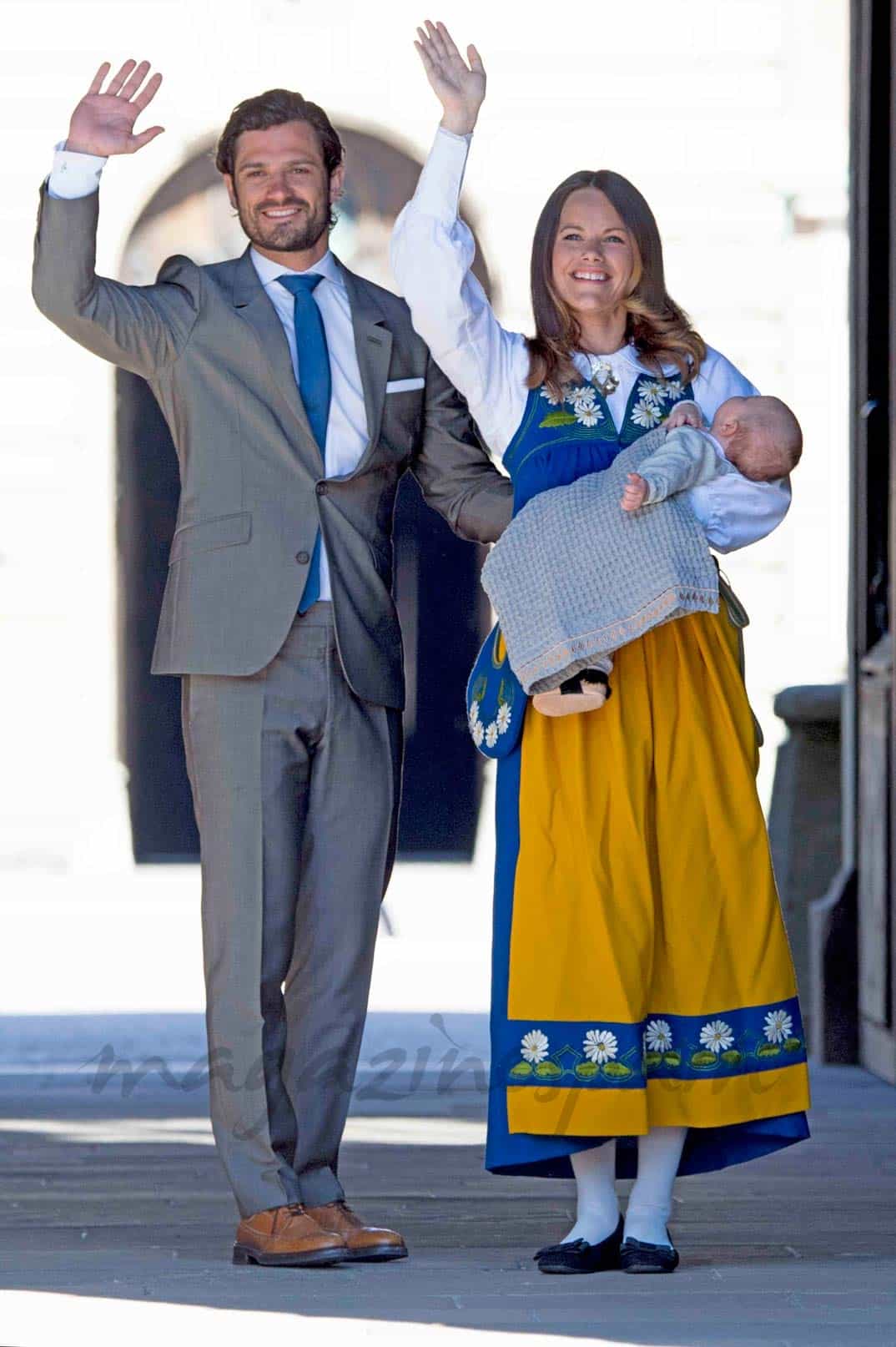 Príncipe Carlos Felipe, princesa Sofía y príncipe Alexander de Suecia