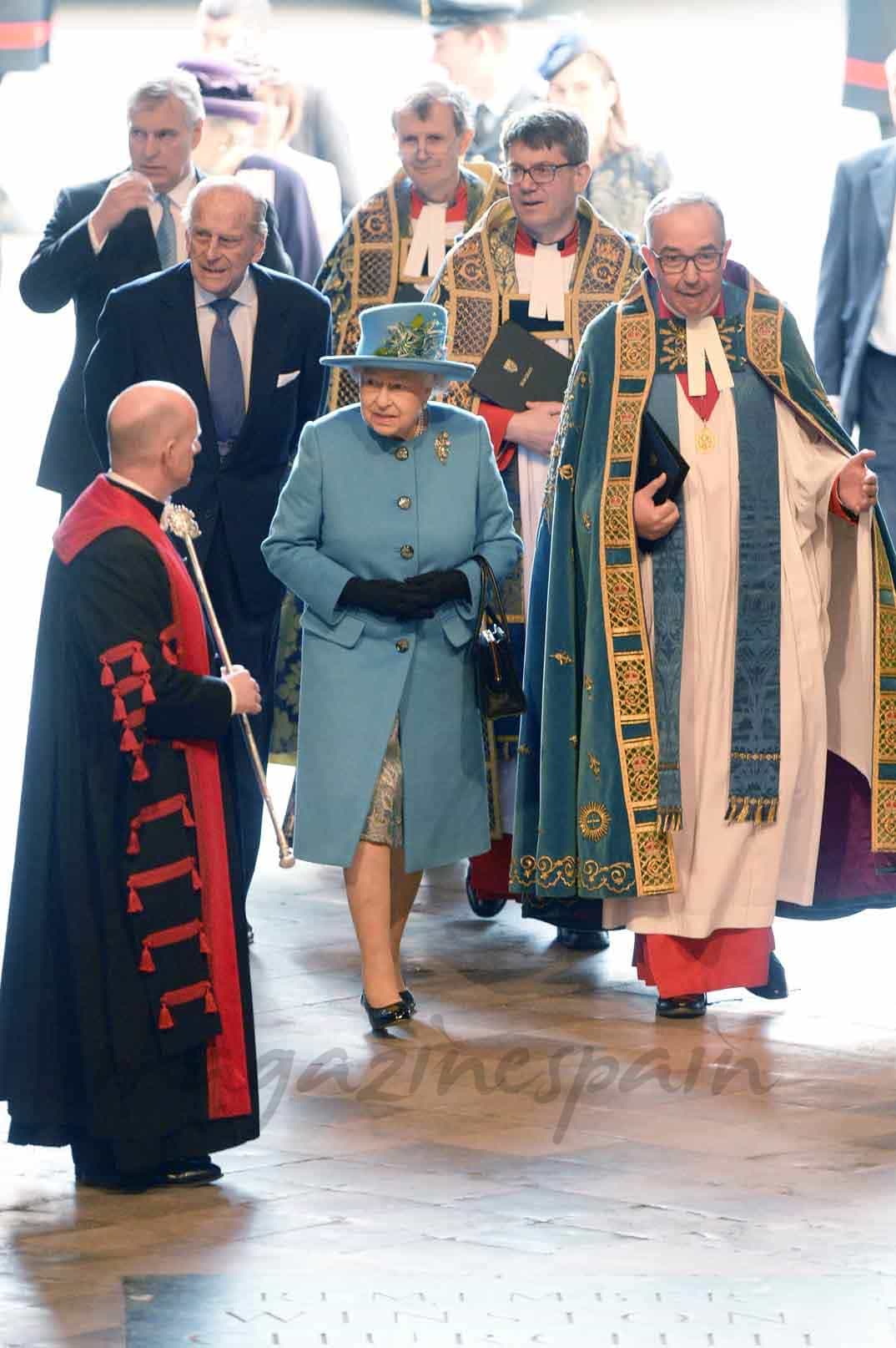 reina-de-ing-en-westminster-abbeylaterra