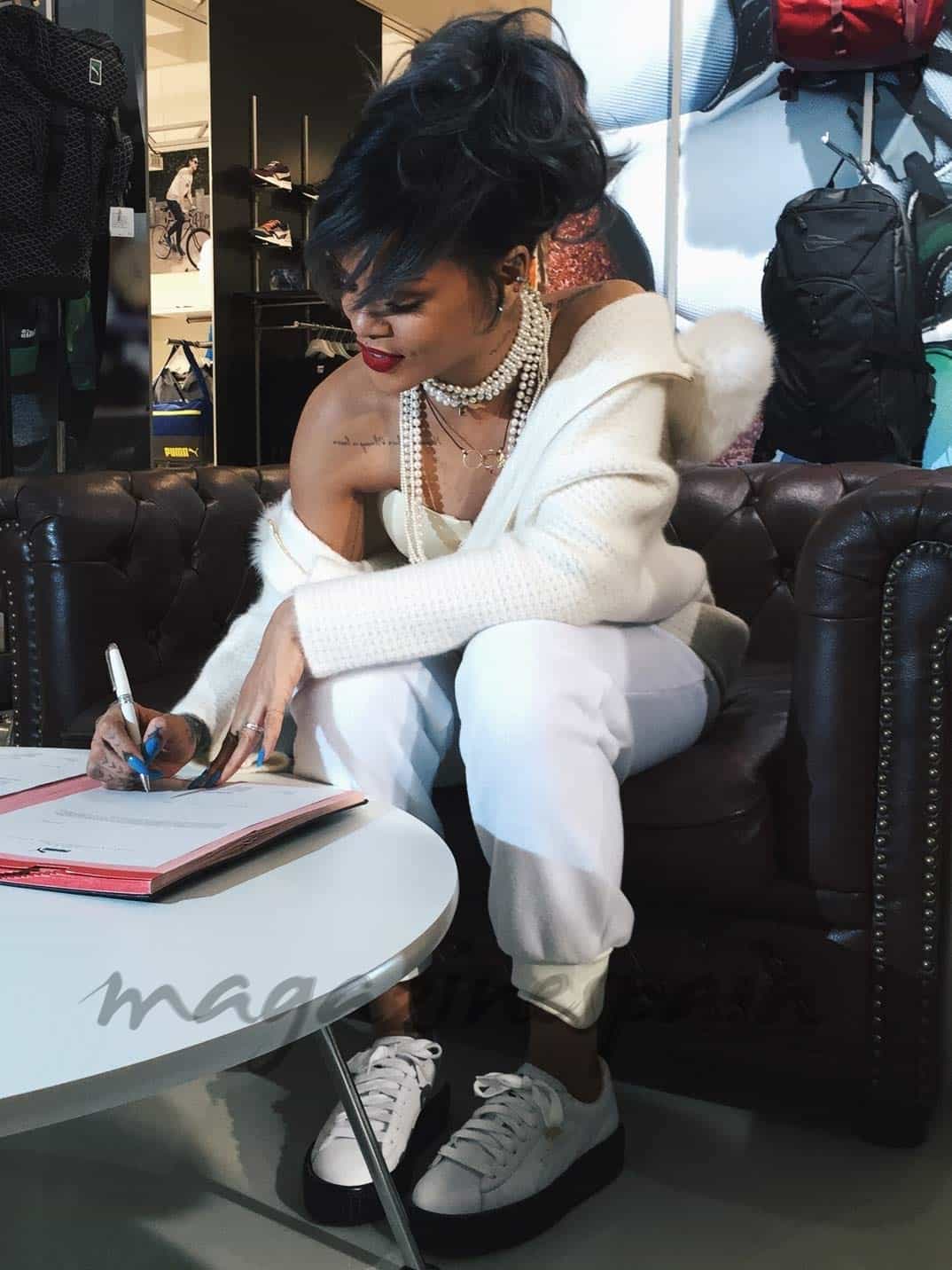 rihanna contrato con puma