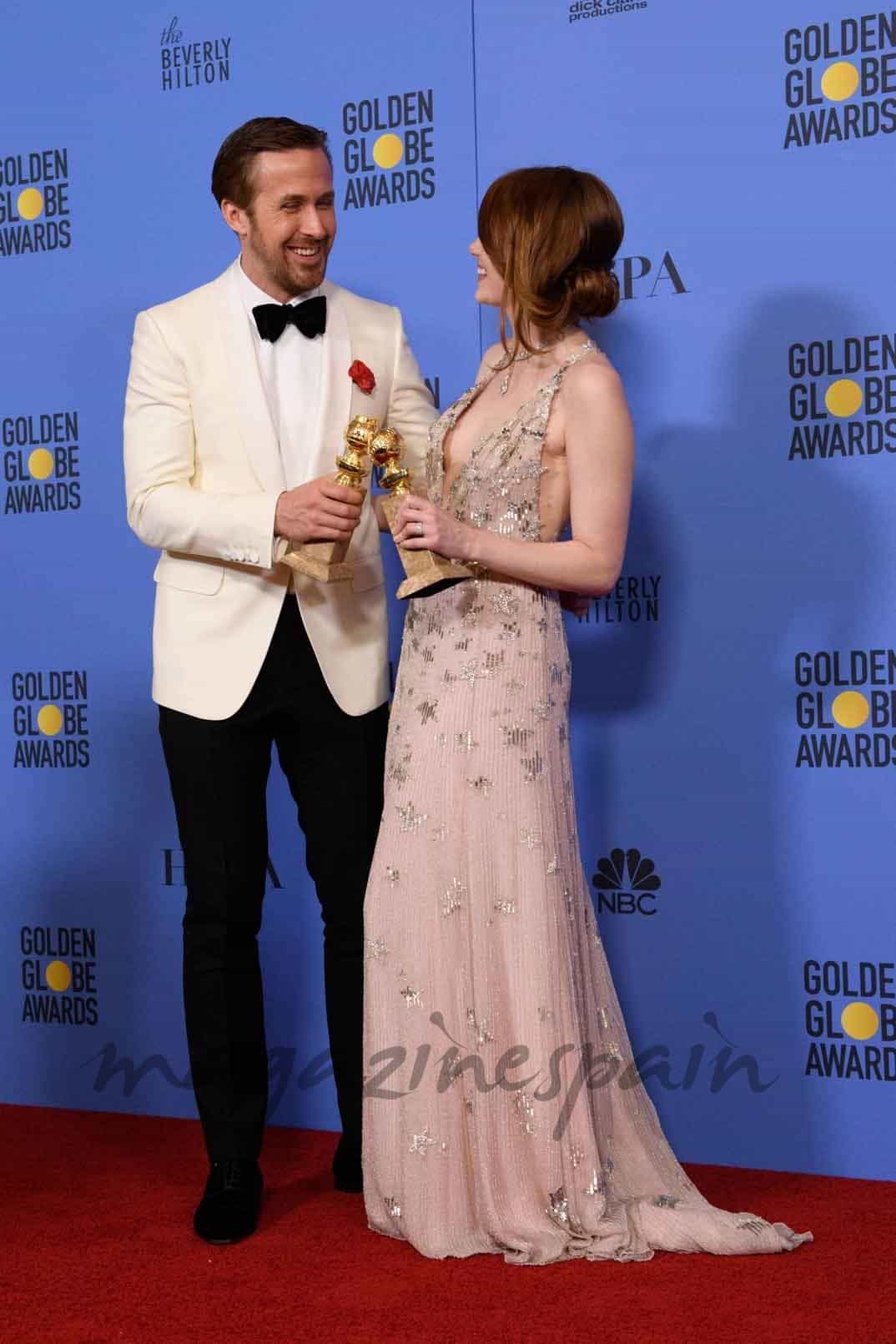 ryan gosling y emma stone globos de oro