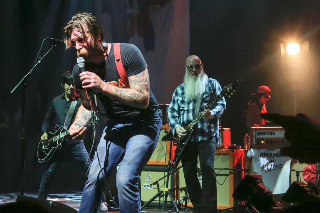 the-eagles-of-death-metal vuelven a tocar en paris