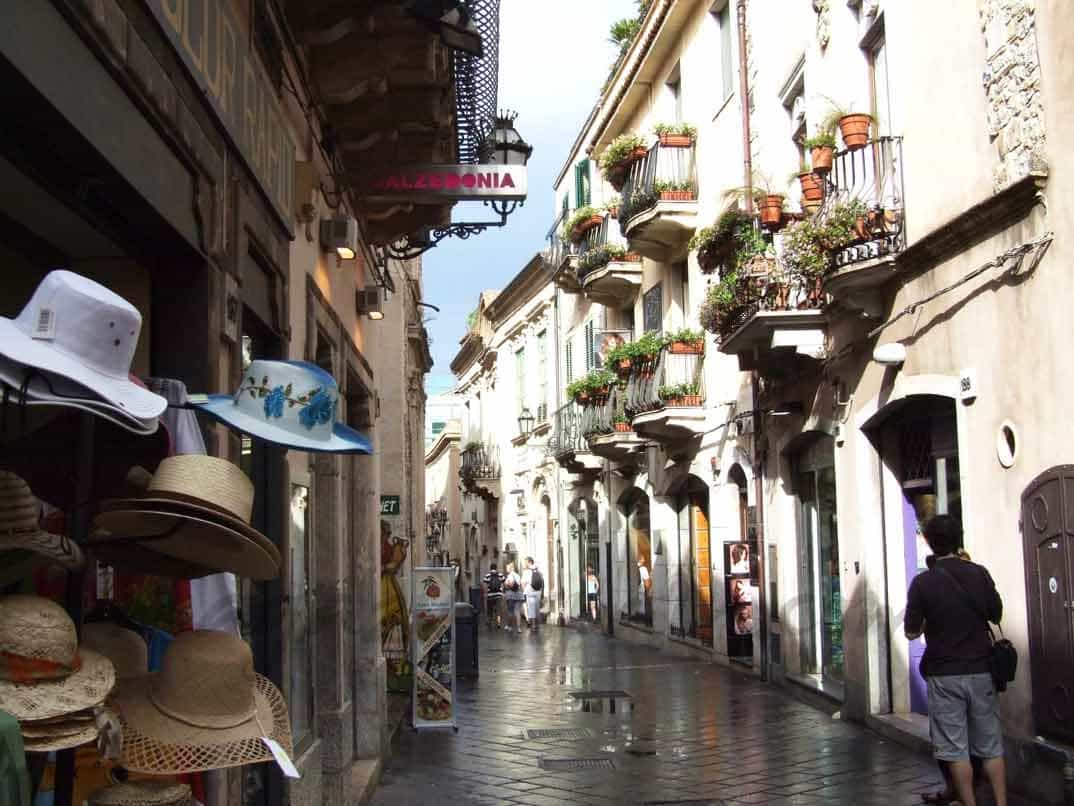 Calle Corso Umberto