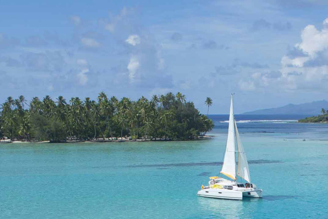 tahiti-cruises-sailing