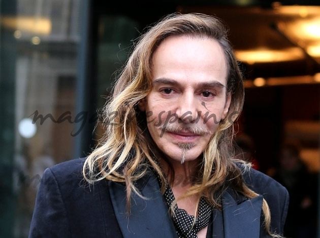 John Galliano vuelve a demandar a Dior