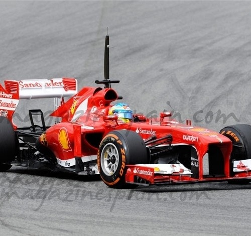 Fernando Alonso rueda por primera vez con el F138