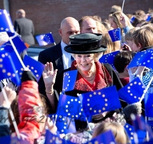 Beatriz, Reina de Holanda