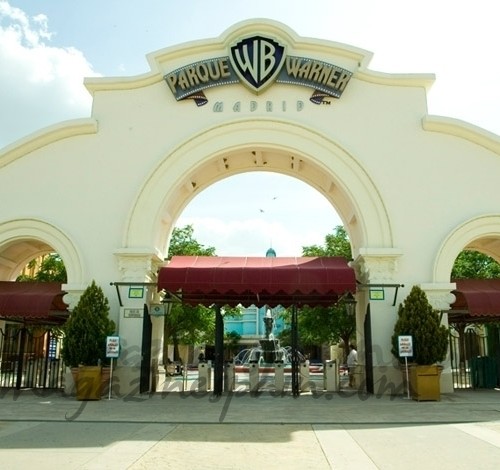 Parque Warner estrena su temporada 2013