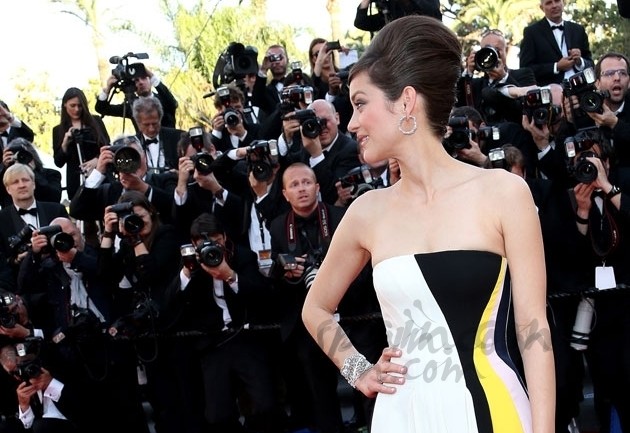 Marion Cotillard glamour sobre la alfombra roja de Cannes