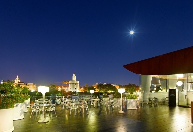 Otra mirada desde el rio Guadalquivir