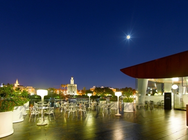 Otra mirada desde el rio Guadalquivir